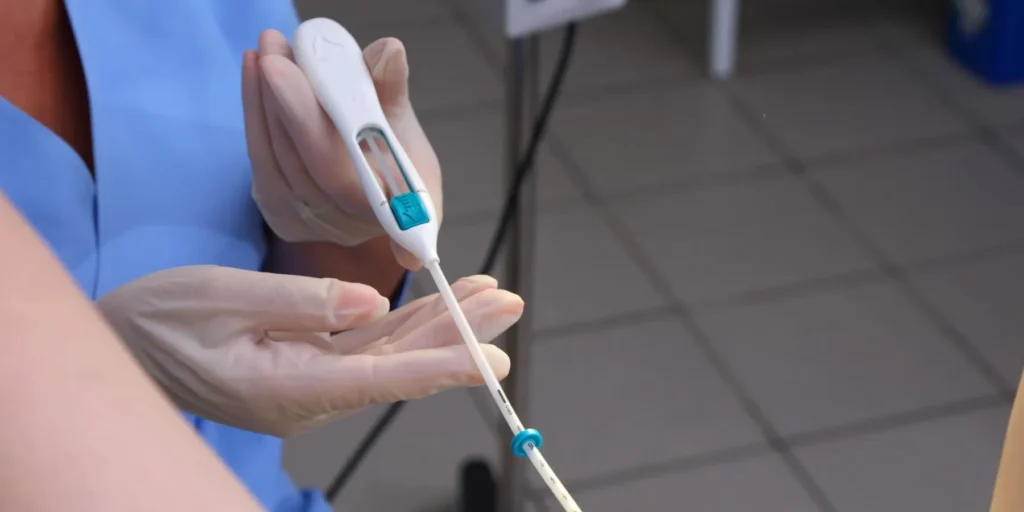 Intrauterine Device (IUD) 2 cscm1 2502 0.jpg
