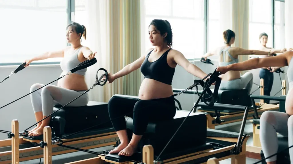 Senaman Ibu Mengandung: Panduan Praktikal untuk Setiap Trimester 1 pregnant pilates 1296x728 header